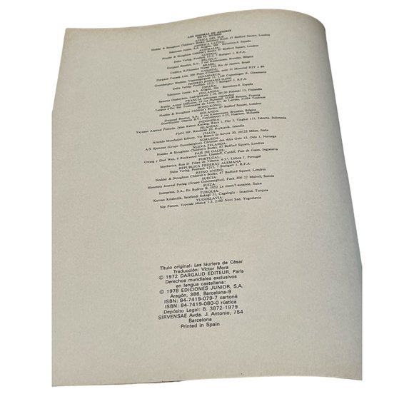 Los laureles del Cesar Asterix Spanish Edition Graphic Novel Comic - Picture 3 of 3